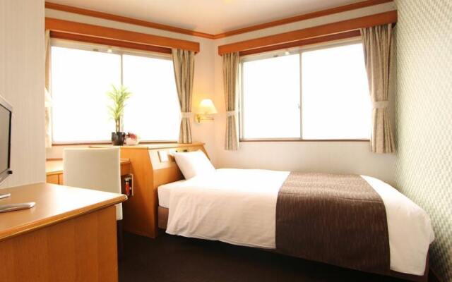 Hotel Livemax Naha Tomariko