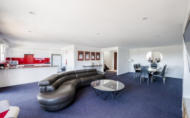 Crowne Plaza Hawkesbury Valley
