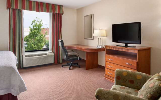 Hampton Inn Belle Vernon