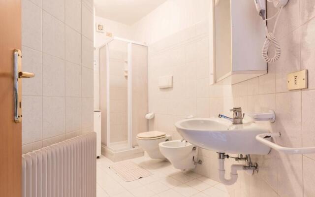 Residence Comano Girasole 1