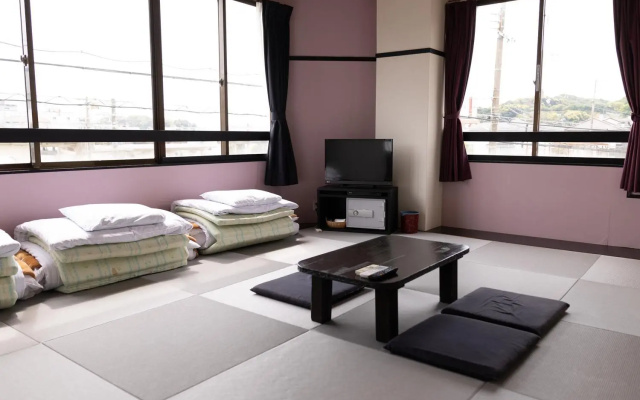 Minshuku Wakatake – Guest Rooms – Nachikatsuura