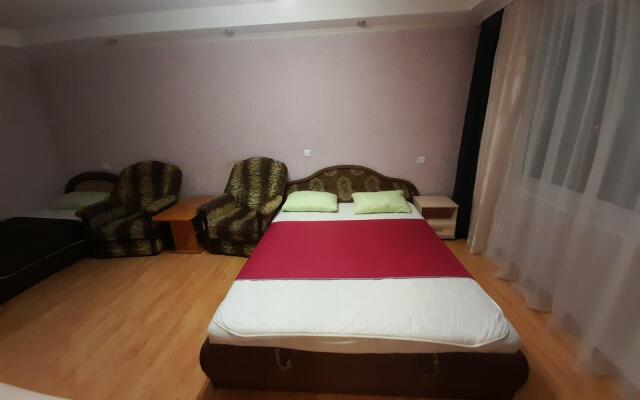 Апартаменты на проезде Северный 7