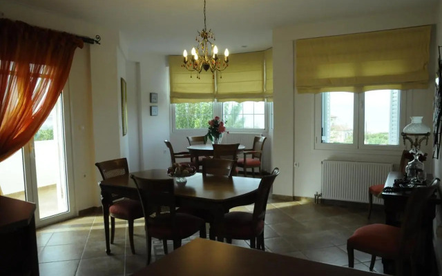 Bella Villa