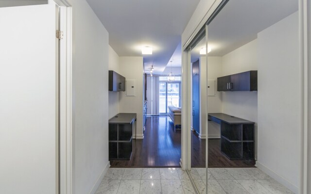 Trinity Suites - Condo on York Street I