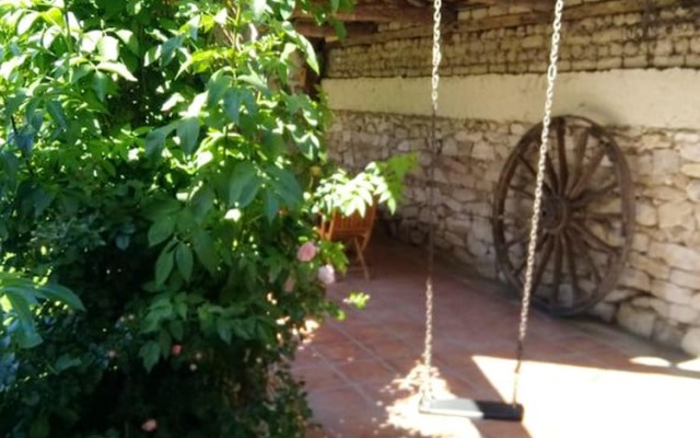 House With 6 Bedrooms in Campo de Cuéllar, With Private Pool and Enclo