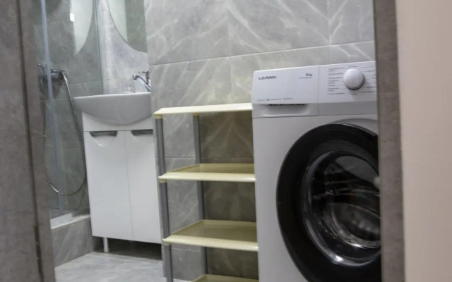 OGNI Apartments на улице Уборевича 28