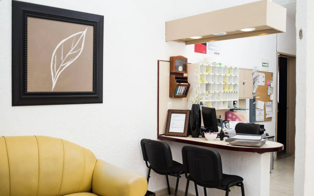 Las Gaviotas Hotel & Suites