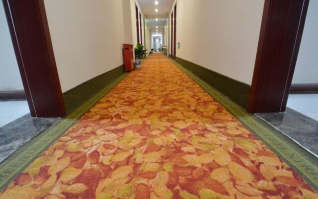 GreenTree Inn Nanjing XianLin Road JinMaRoad Subway Station Shell Hotel