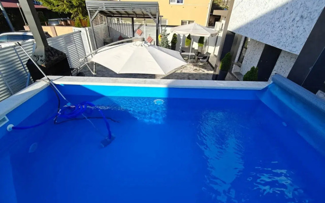 Joy Boutique Hotel