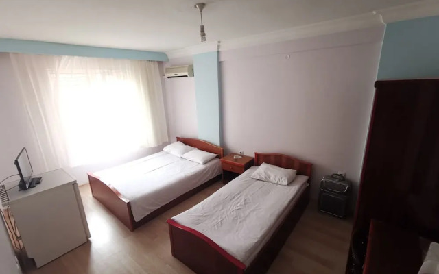 Saray Otel