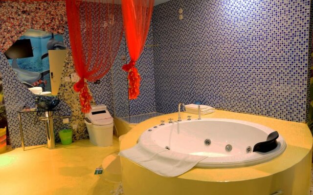 Jiaxing Yilian City Art Hotel