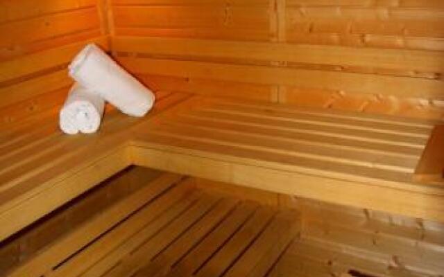Egg SAUNA & LUXURY chalet 16 pers