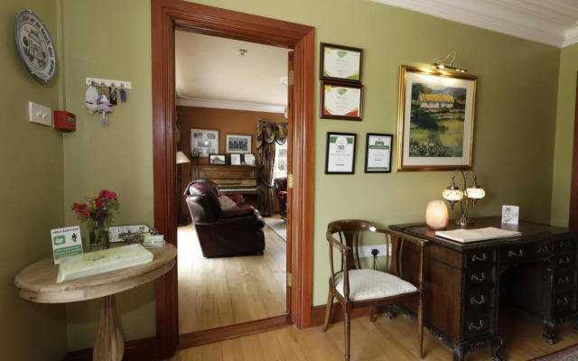 Lurgan House Bed & Breakfast
