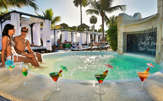 Presidential Suites by Lifestyle - All Inclusive