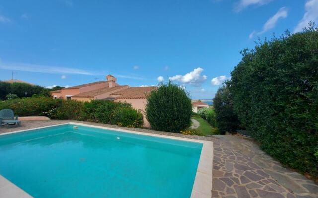 Villa Iris