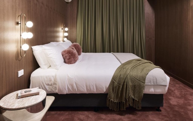 The Collectionist – Guest Rooms – Sydney