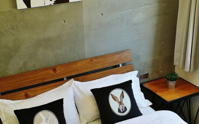 Mutter Apartment
