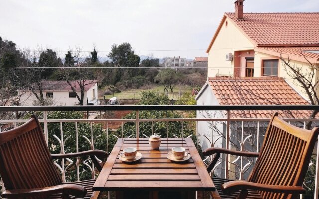 Nice Home in Zadar With Wifi and 2 Bedrooms