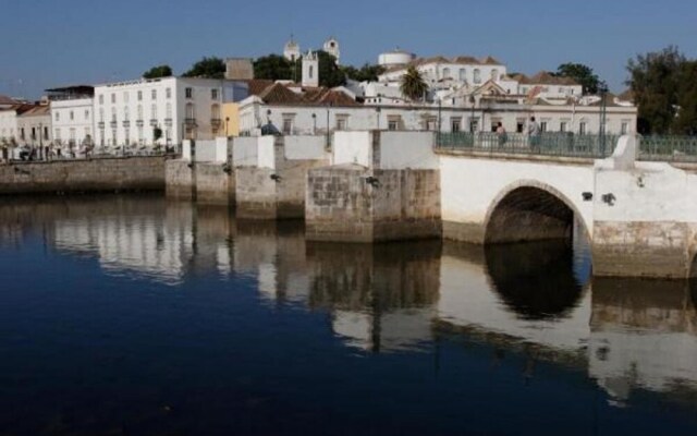 House With 2 Bedrooms in Luz de Tavira, With Furnished Terrace - 2 km