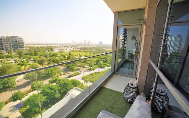 Luxurious Dubai Hills with balcony park view