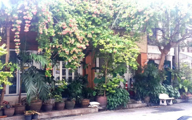 Café de Baan Raow