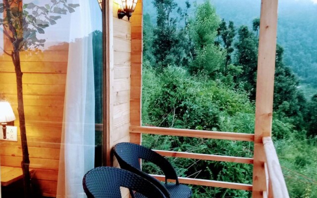 Treehouse Resort