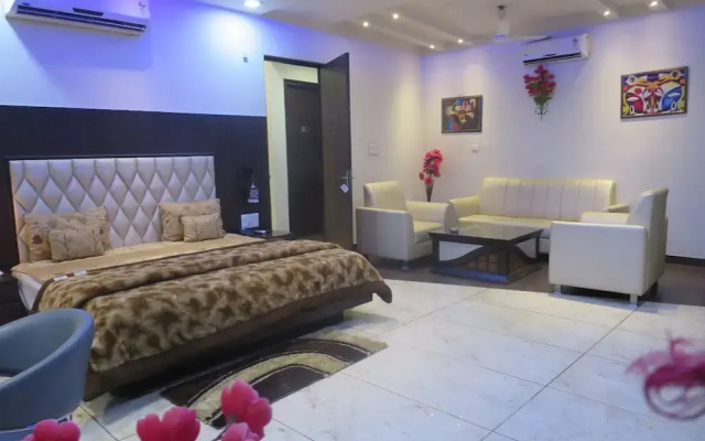 Hotel Madhushrie