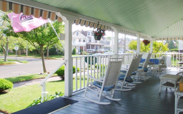 The Inn At The Shore