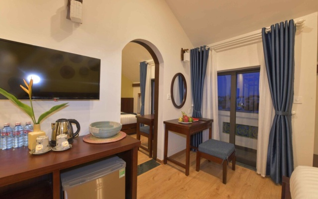 Saclo Villa and Hostel