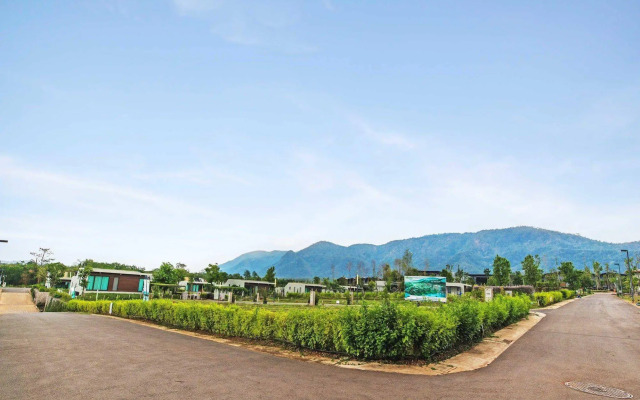 Phuphatara By Favstay