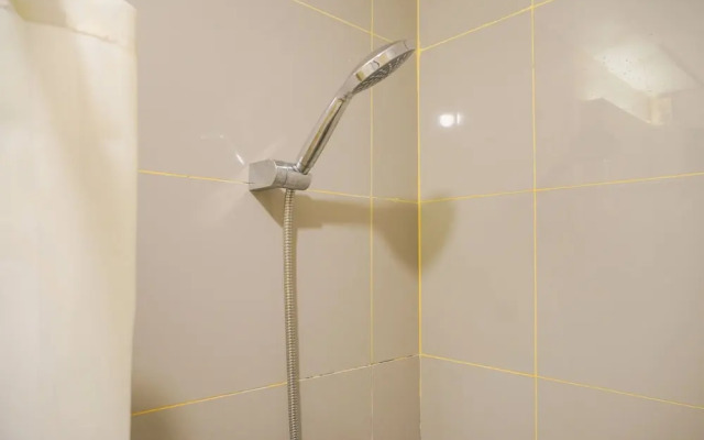Good Deal And Restful Studio Kebayoran Icon Apartment