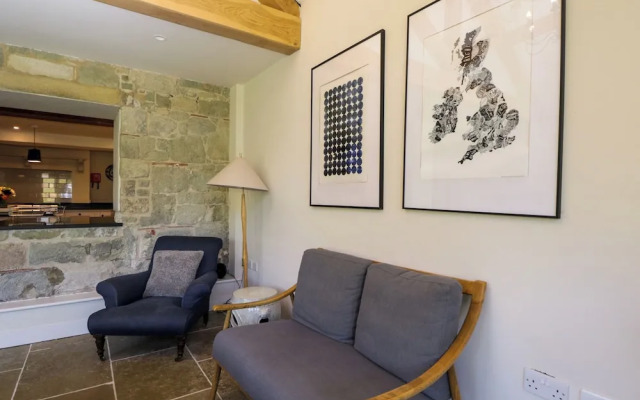 Kings Cottage - South