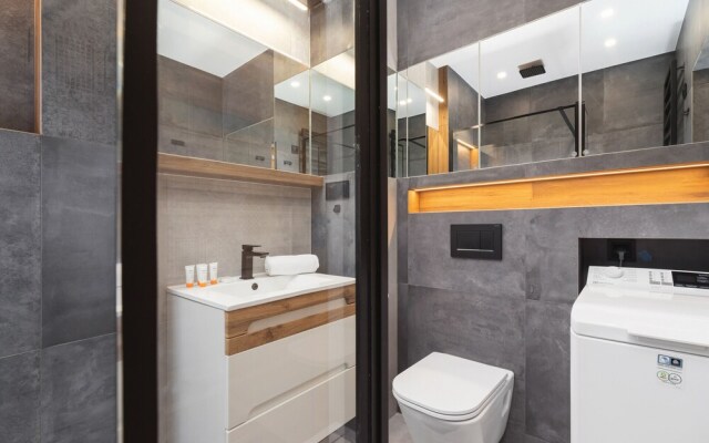 Lema Apartments by Renters Prestige