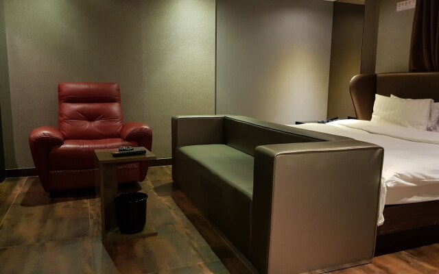 California Hotel Seocho