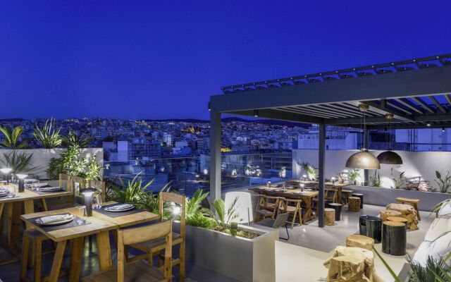 ONOMA Hotel