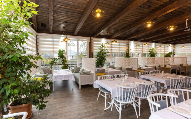 Quba Vadi Chalet Hotel
