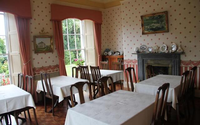 Deebert House B&B