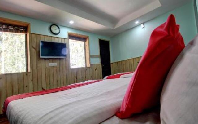 OYO 27770 Santhi Ayurveda Resort