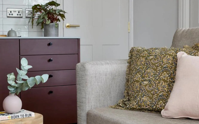 Pontcanna by Black Door Stays