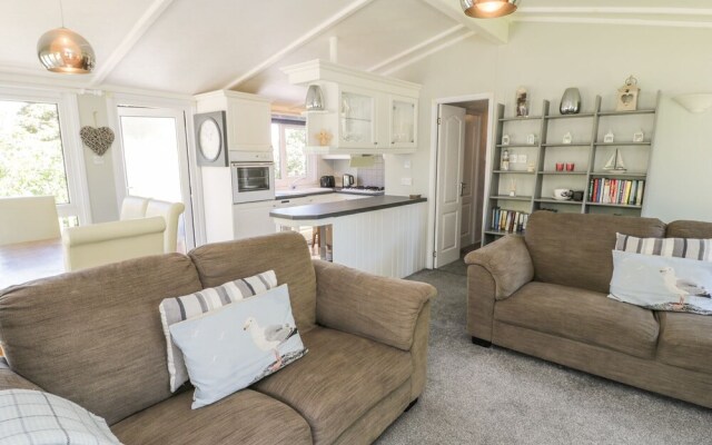 Orchard Lodge
