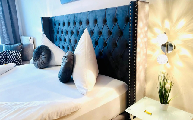 Happy Living Apartments