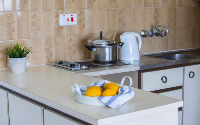 Costantiana Beach Hotel Apartments