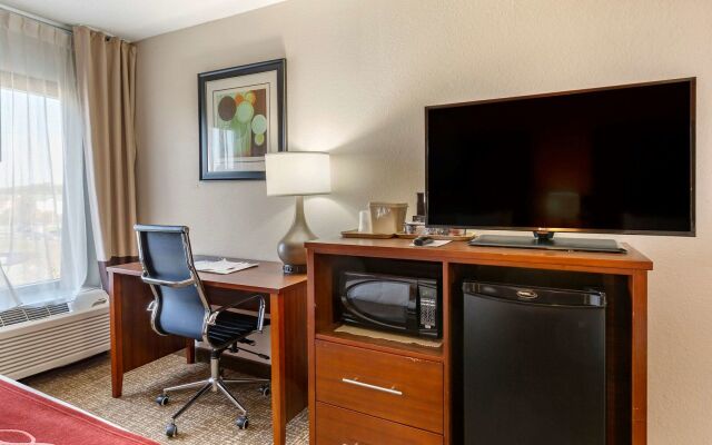 Comfort Inn Greensboro - Kernersville