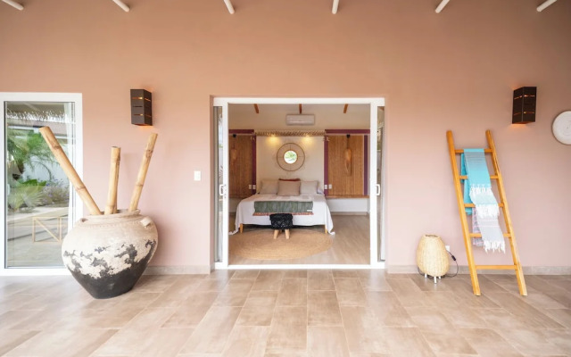 Close to Beach - Gated Community - Villa Salomé