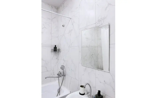 Династия на ул. Лесников 27/1