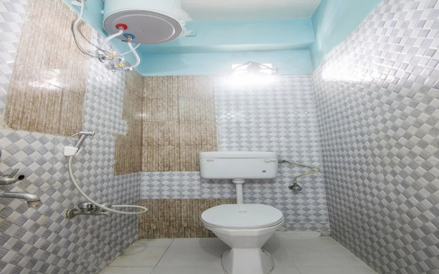 LG Towers By OYO Rooms
