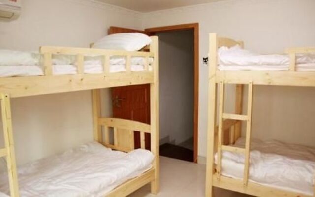 Hancheng Courtyard Youth Hostel- Shenzhen Widow of the World Branch – Guest Rooms – Shenzhen