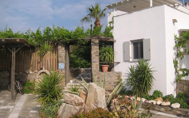 Paros Apartments