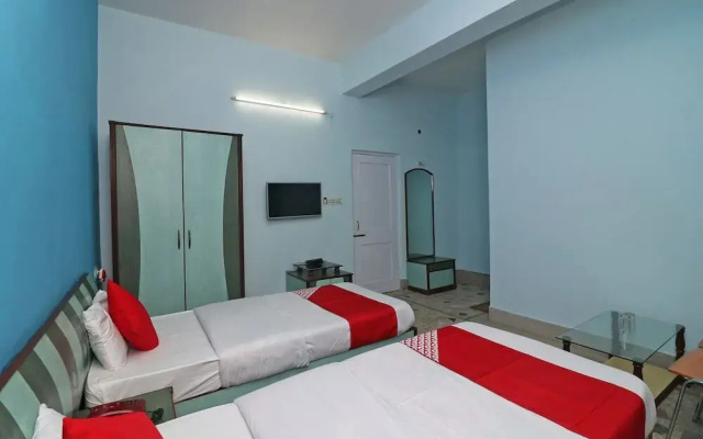 Hotel Debarshi by OYO Rooms