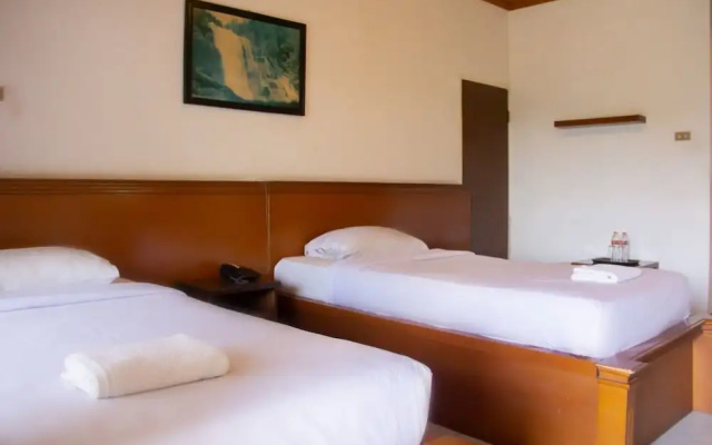 The Grand Hope Resort And Residence – Guest Rooms – Cipanas